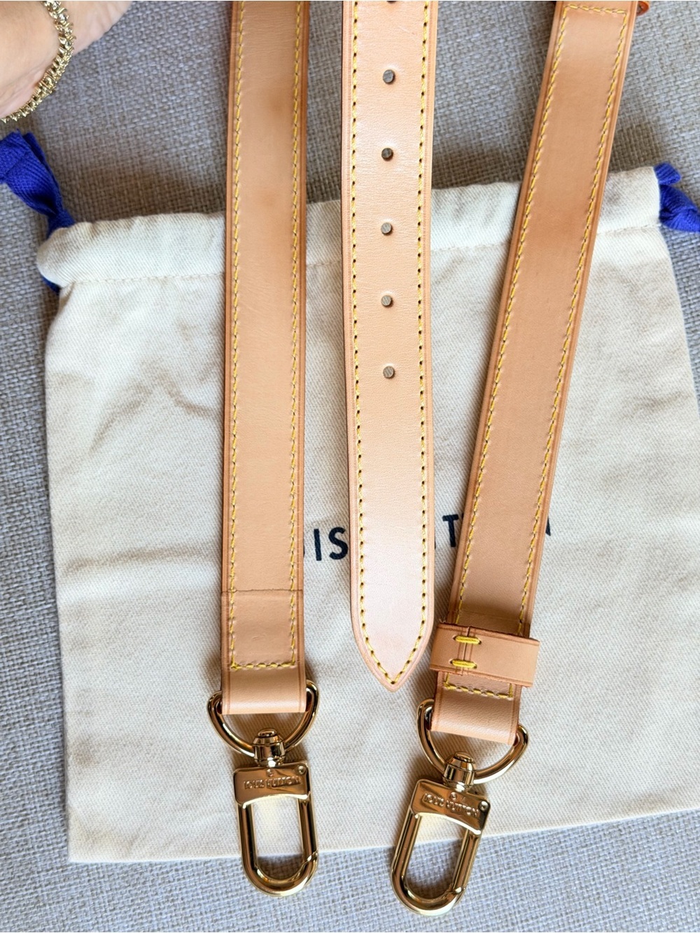 Louis Vuitton Travel Keepall Adjustable Vachetta Leather Strap w/ Box & Dust Bag - Picture 9 of 16